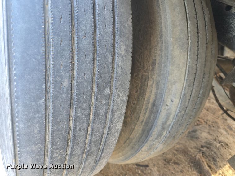 image for item DQ5295 2005 Great Dane 7011TZ1A53 refrigerated van trailer