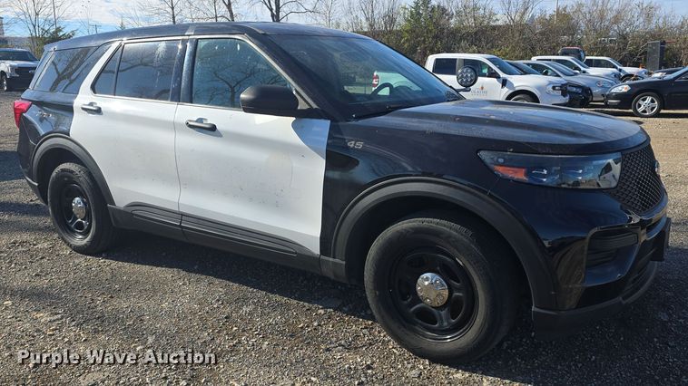 image for item DQ5311 2020 Ford Explorer Police Interceptor  SUV