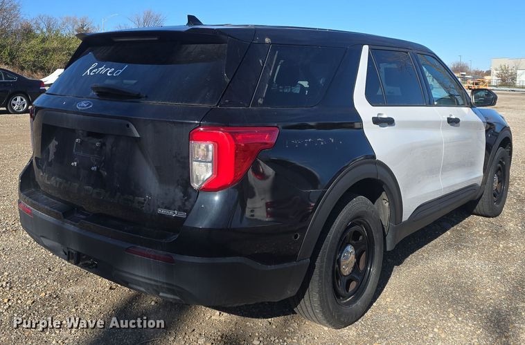 image for item DQ5311 2020 Ford Explorer Police Interceptor  SUV