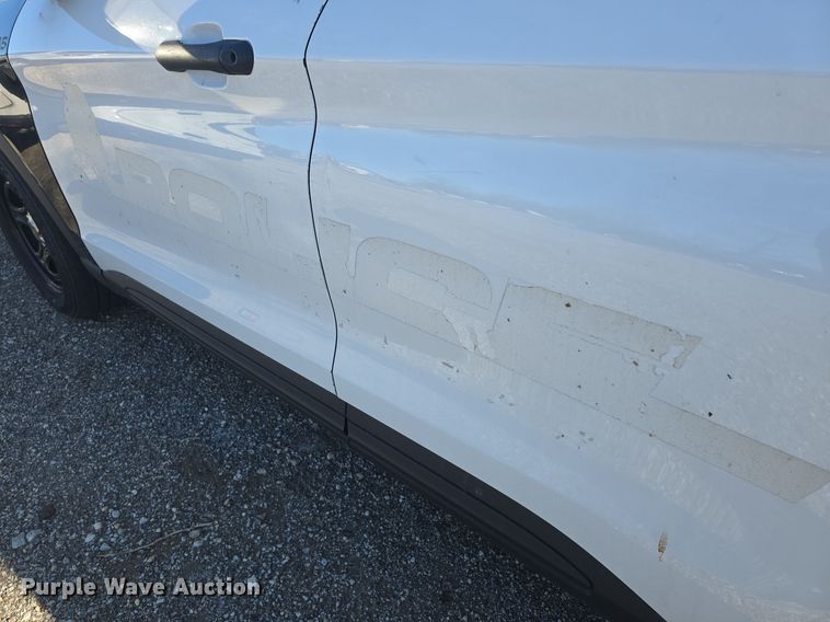 image for item DQ5311 2020 Ford Explorer Police Interceptor  SUV