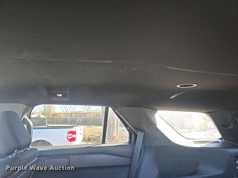 image for item DQ5311 2020 Ford Explorer Police Interceptor  SUV