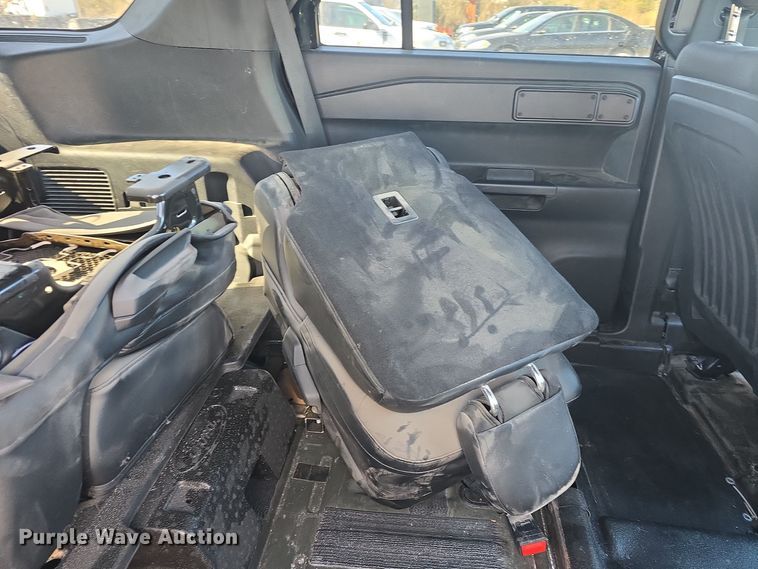 image for item DQ5311 2020 Ford Explorer Police Interceptor  SUV