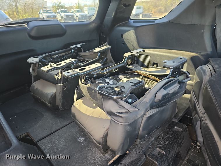 image for item DQ5311 2020 Ford Explorer Police Interceptor  SUV