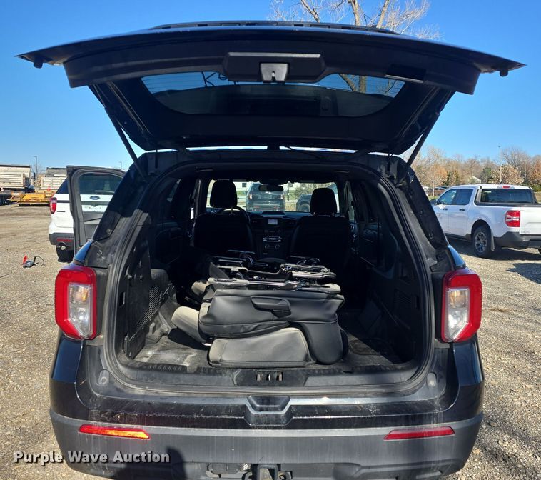 image for item DQ5311 2020 Ford Explorer Police Interceptor  SUV