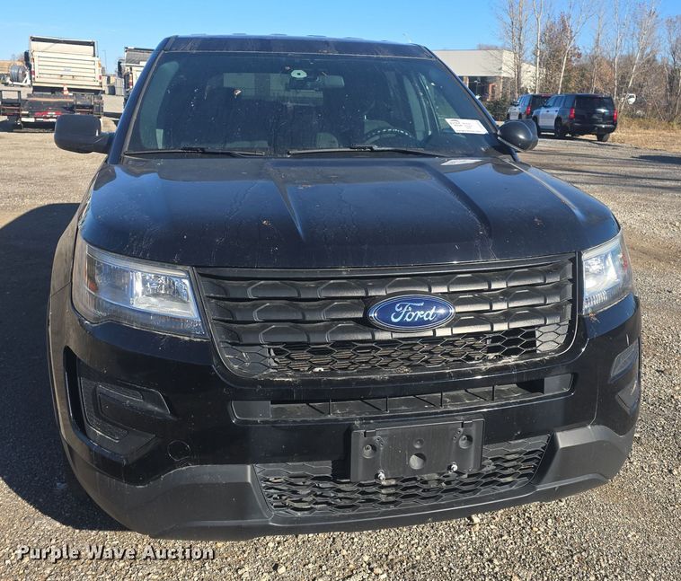 image for item DQ5314 2017 Ford Explorer Police Interceptor  SUV