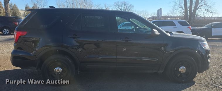 image for item DQ5314 2017 Ford Explorer Police Interceptor  SUV