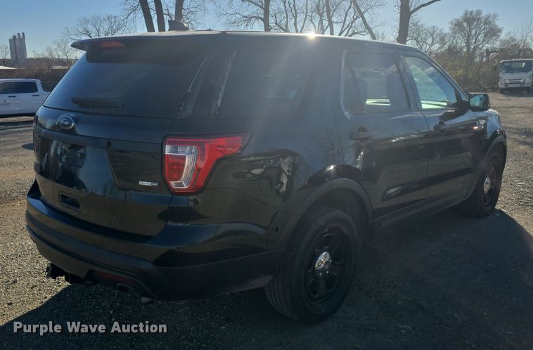 image for item DQ5314 2017 Ford Explorer Police Interceptor  SUV