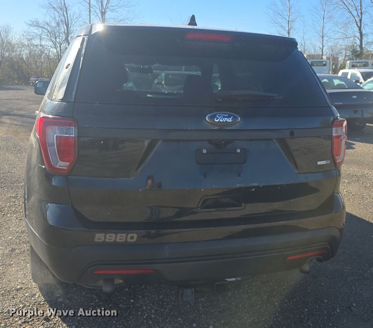 image for item DQ5314 2017 Ford Explorer Police Interceptor  SUV