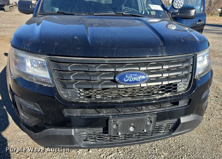 image for item DQ5314 2017 Ford Explorer Police Interceptor  SUV