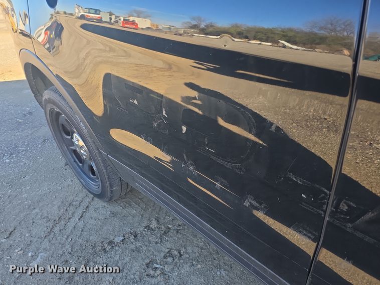 image for item DQ5314 2017 Ford Explorer Police Interceptor  SUV