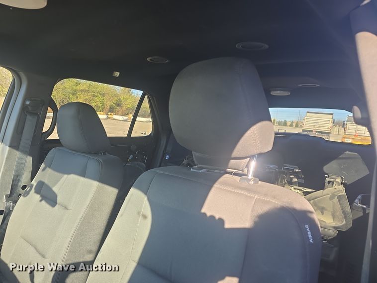 image for item DQ5314 2017 Ford Explorer Police Interceptor  SUV