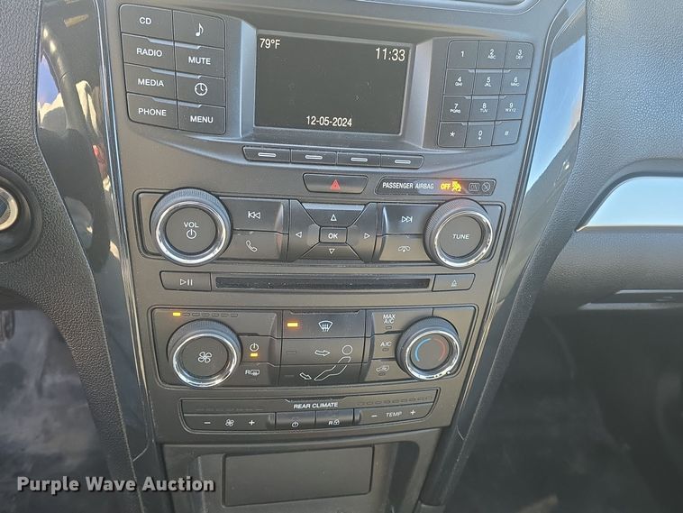 image for item DQ5314 2017 Ford Explorer Police Interceptor  SUV