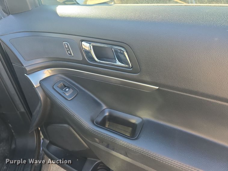 image for item DQ5314 2017 Ford Explorer Police Interceptor  SUV