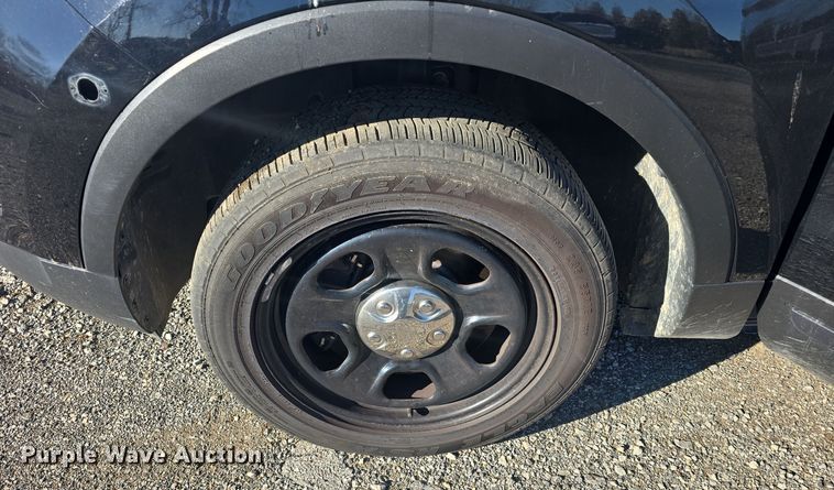 image for item DQ5314 2017 Ford Explorer Police Interceptor  SUV