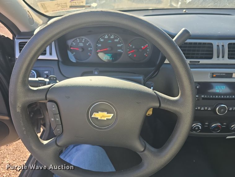 image for item DQ5325 2014 Chevrolet Impala Police Cruiser 