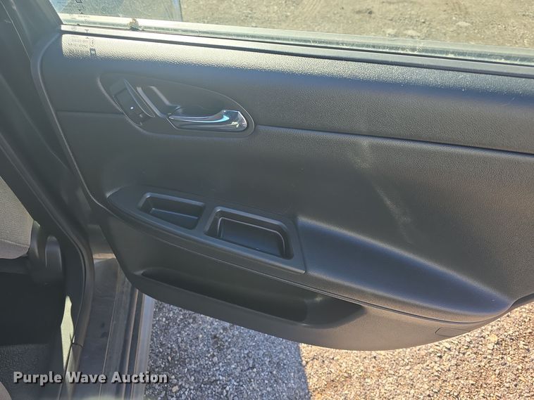 image for item DQ5325 2014 Chevrolet Impala Police Cruiser 