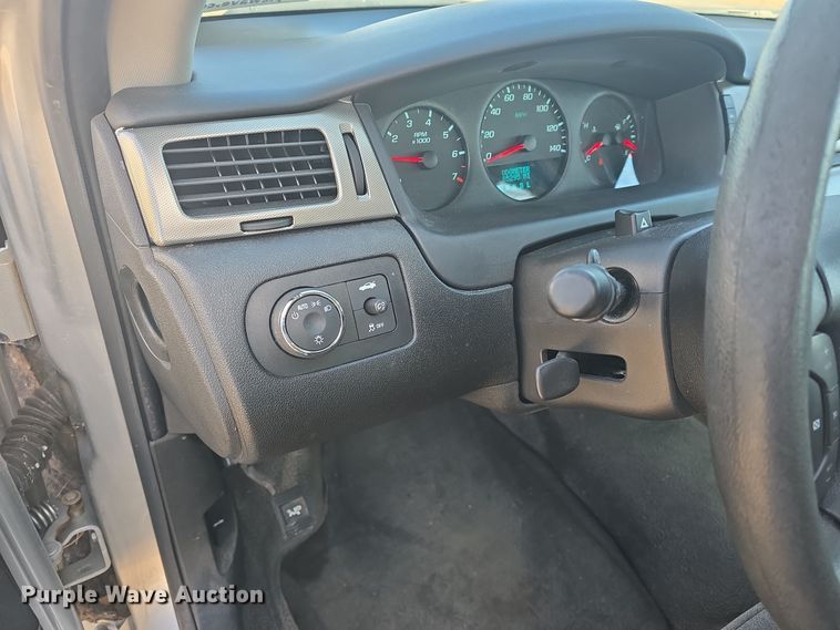 image for item DQ5326 2014 Chevrolet Impala Police Cruiser 