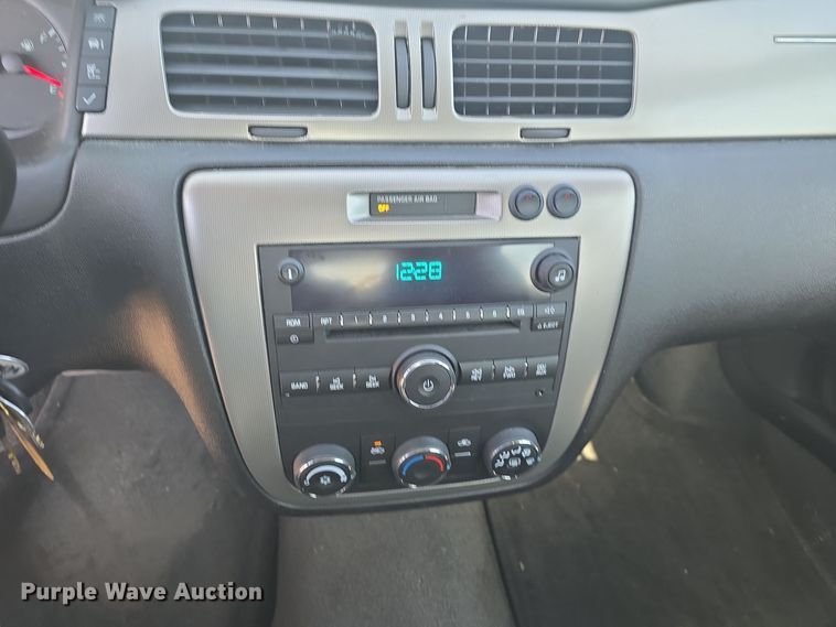 image for item DQ5326 2014 Chevrolet Impala Police Cruiser 