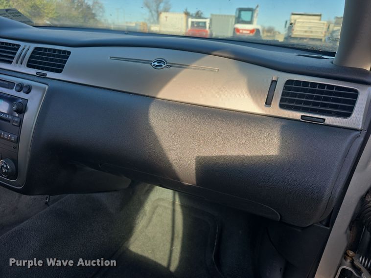 image for item DQ5326 2014 Chevrolet Impala Police Cruiser 