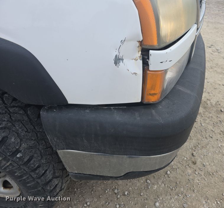 image for item DQ5331 2006 Chevrolet Silverado 2500HD pickup truck