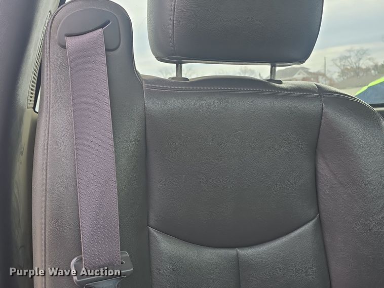 image for item DQ5331 2006 Chevrolet Silverado 2500HD pickup truck