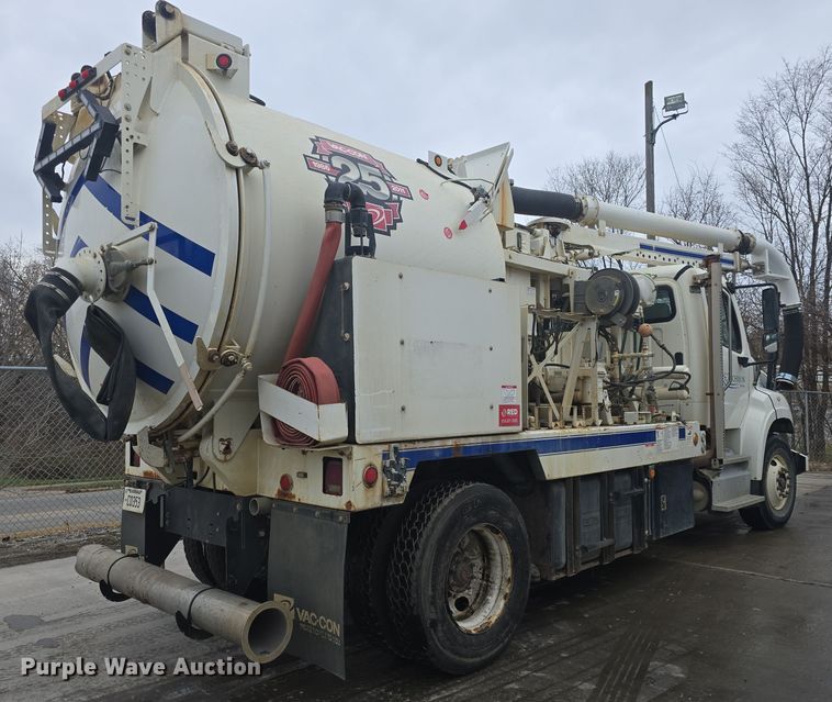 image for item DQ5334 2011 Freightliner  M2 106V sewer jetter truck