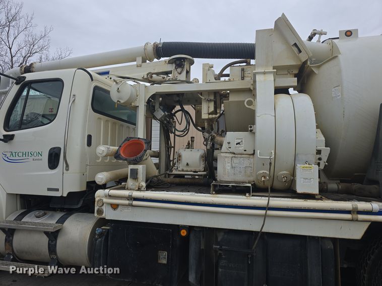 image for item DQ5334 2011 Freightliner  M2 106V sewer jetter truck