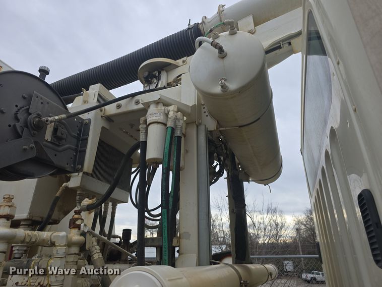 image for item DQ5334 2011 Freightliner  M2 106V sewer jetter truck