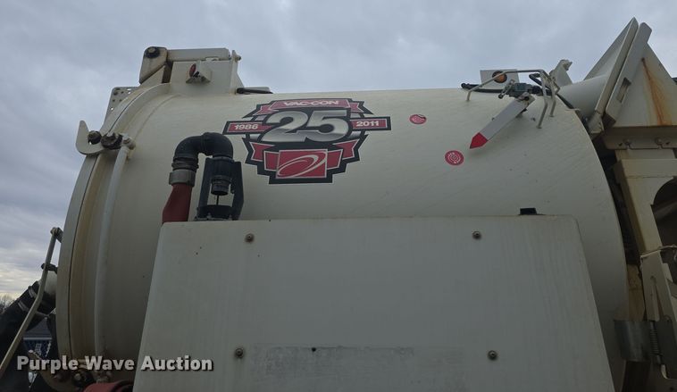 image for item DQ5334 2011 Freightliner  M2 106V sewer jetter truck