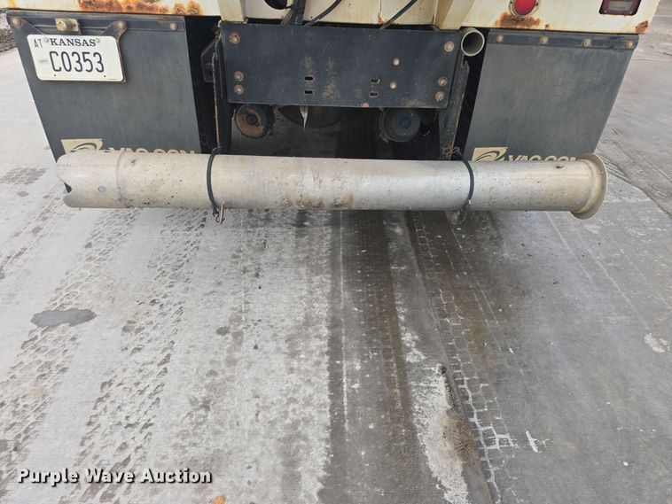 image for item DQ5334 2011 Freightliner  M2 106V sewer jetter truck