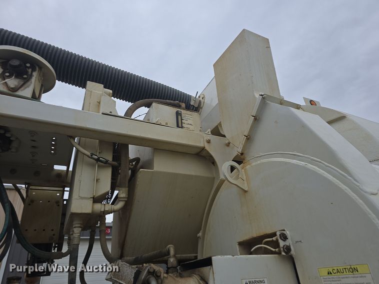 image for item DQ5334 2011 Freightliner  M2 106V sewer jetter truck