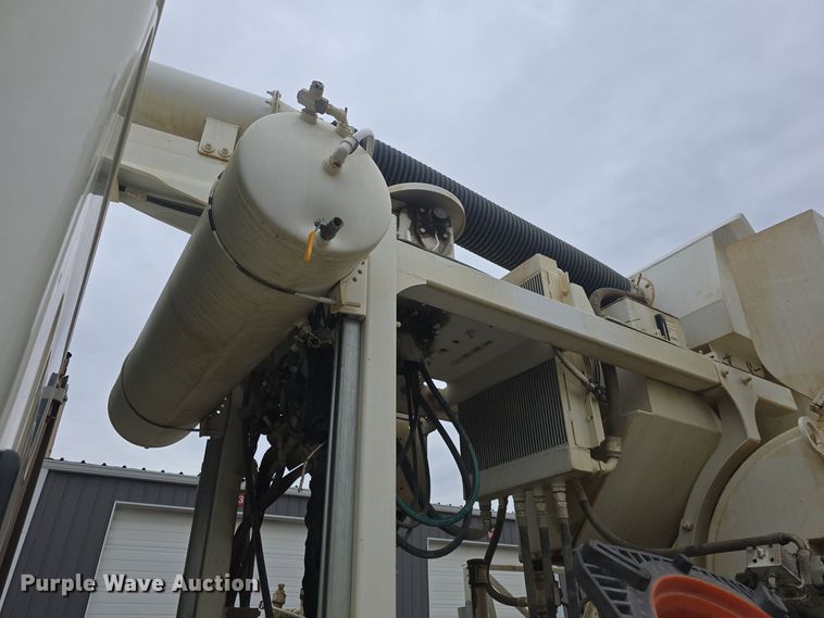 image for item DQ5334 2011 Freightliner  M2 106V sewer jetter truck