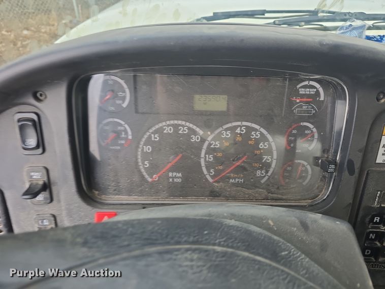 image for item DQ5334 2011 Freightliner  M2 106V sewer jetter truck