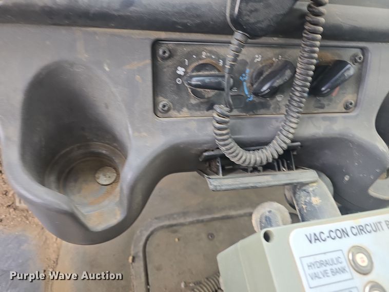 image for item DQ5334 2011 Freightliner  M2 106V sewer jetter truck