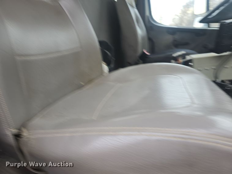 image for item DQ5334 2011 Freightliner  M2 106V sewer jetter truck