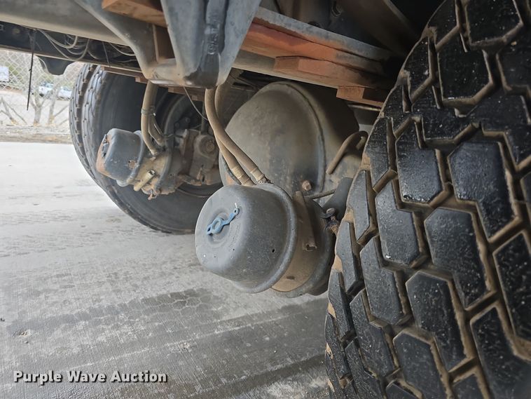 image for item DQ5334 2011 Freightliner  M2 106V sewer jetter truck