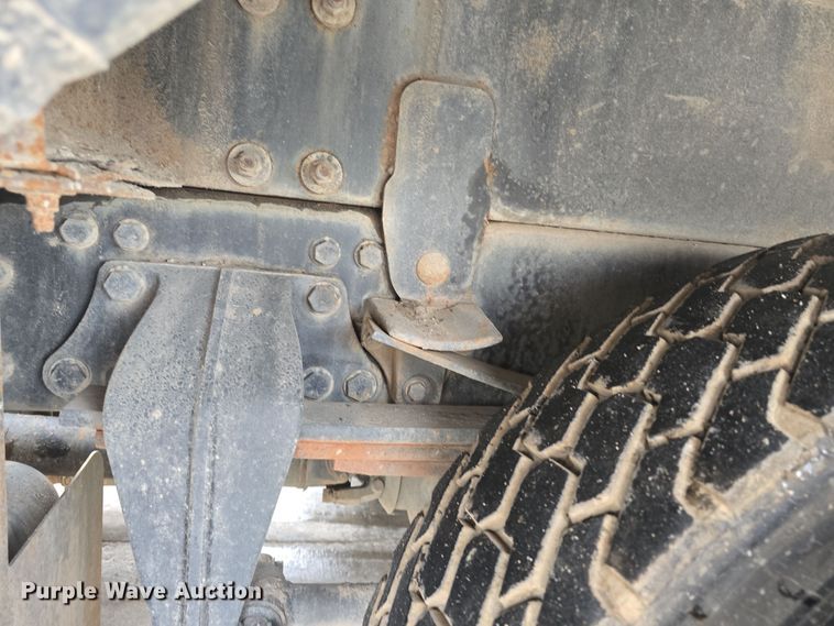 image for item DQ5334 2011 Freightliner  M2 106V sewer jetter truck