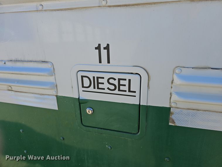 image for item DQ5338 2008 Blue Bird All American school bus