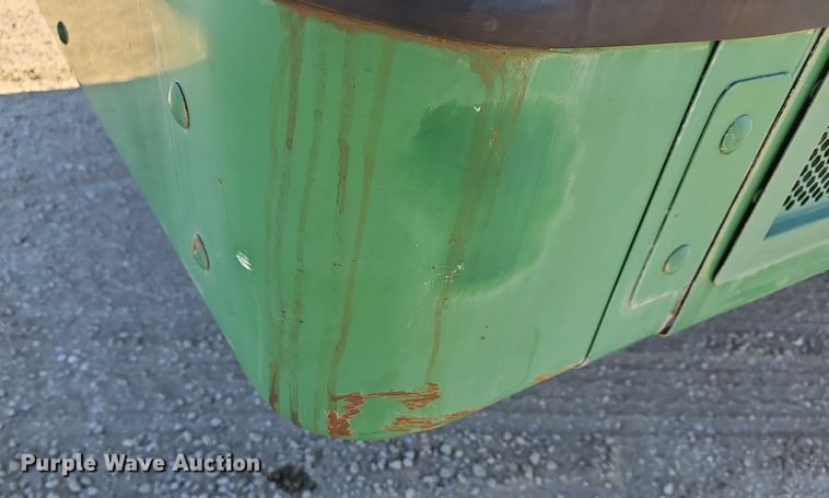 image for item DQ5338 2008 Blue Bird All American school bus