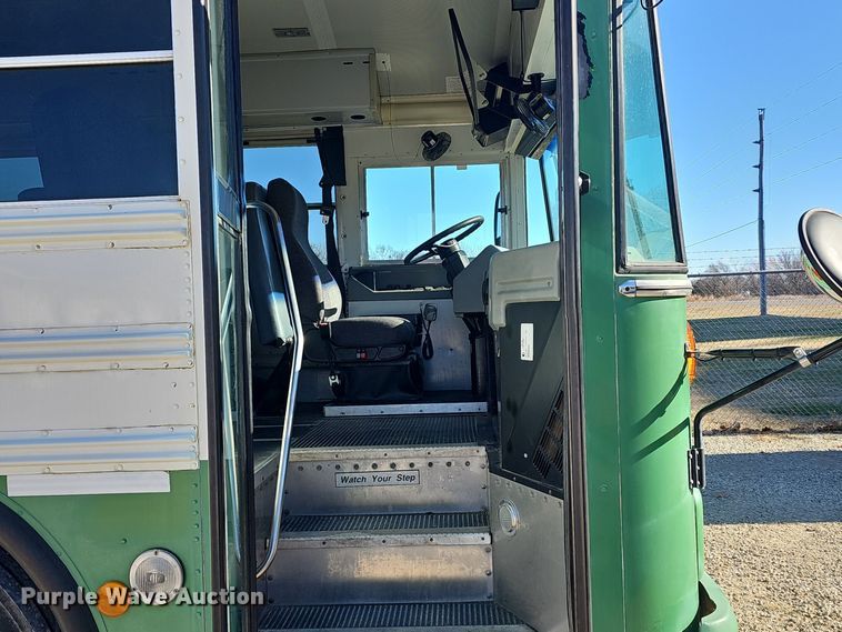 image for item DQ5338 2008 Blue Bird All American school bus