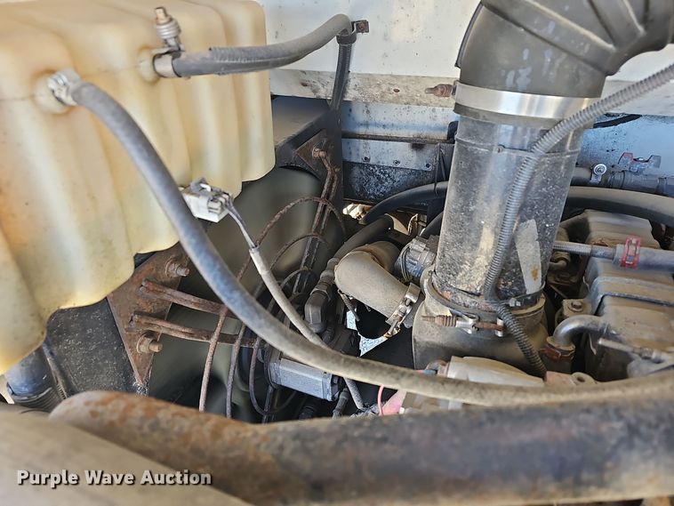 image for item DQ5338 2008 Blue Bird All American school bus