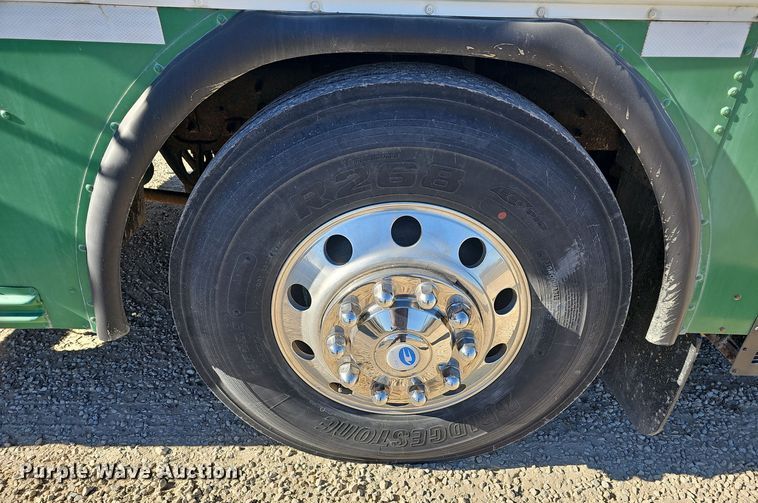 image for item DQ5338 2008 Blue Bird All American school bus