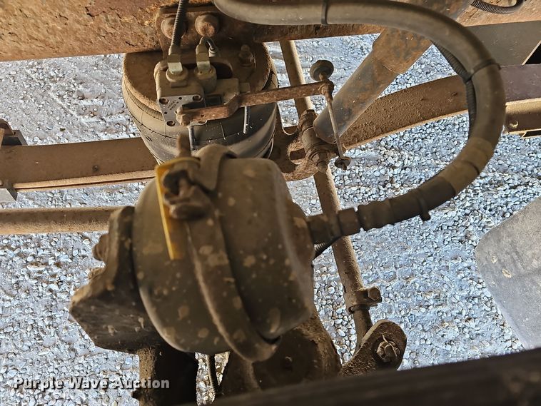 image for item DQ5338 2008 Blue Bird All American school bus