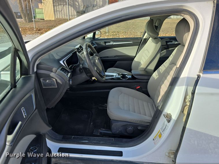 image for item DV0145 2015 Ford Fusion 