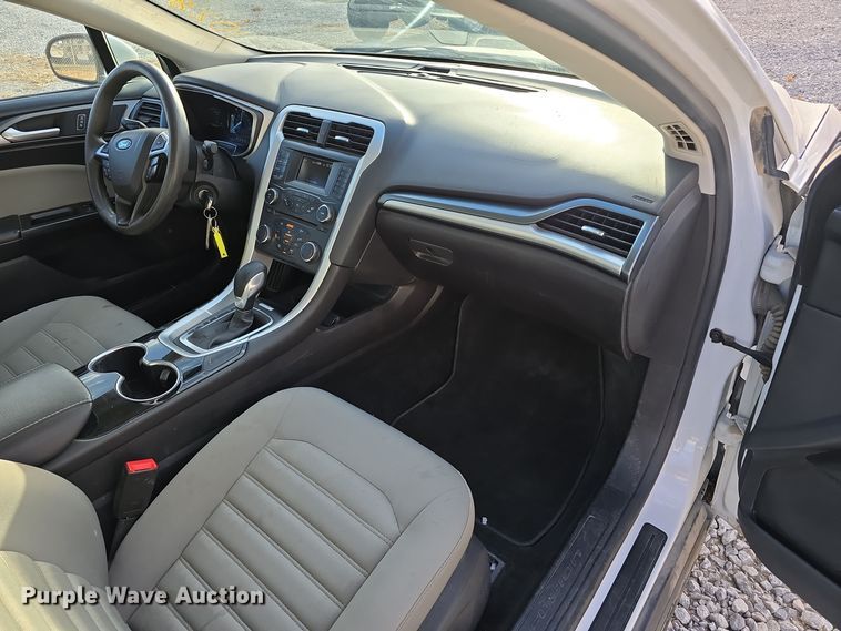 image for item DV0145 2015 Ford Fusion 