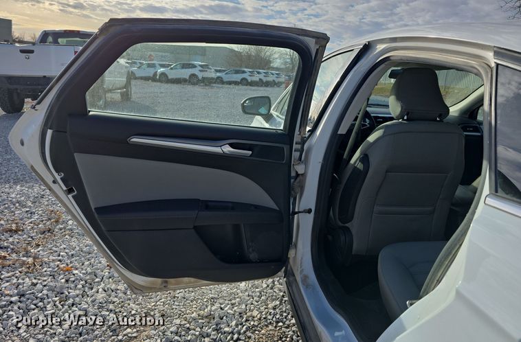 image for item DV0145 2015 Ford Fusion 