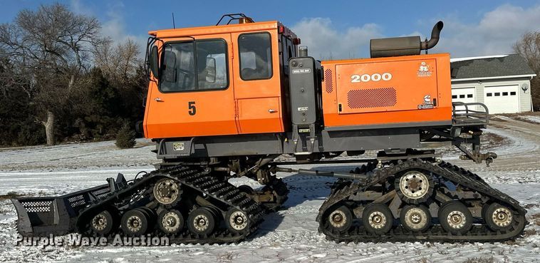 image for item DV0526 2010 Tucker Sno-Cat 2000D1-26-6 trail groomer