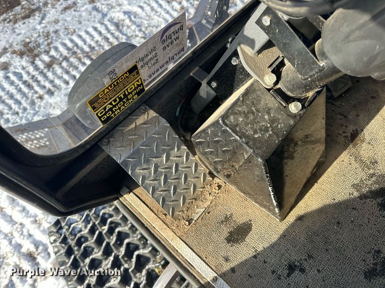 image for item DV0526 2010 Tucker Sno-Cat 2000D1-26-6 trail groomer