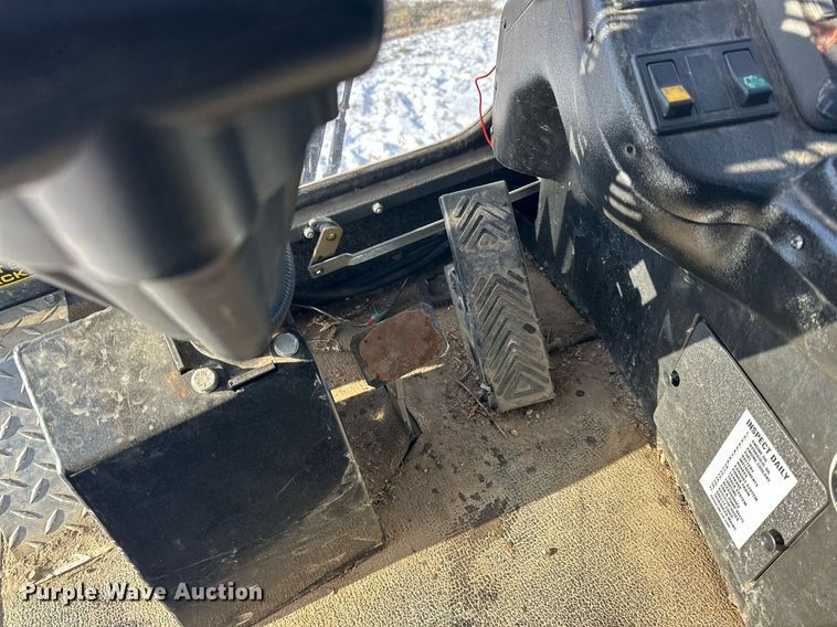 image for item DV0526 2010 Tucker Sno-Cat 2000D1-26-6 trail groomer