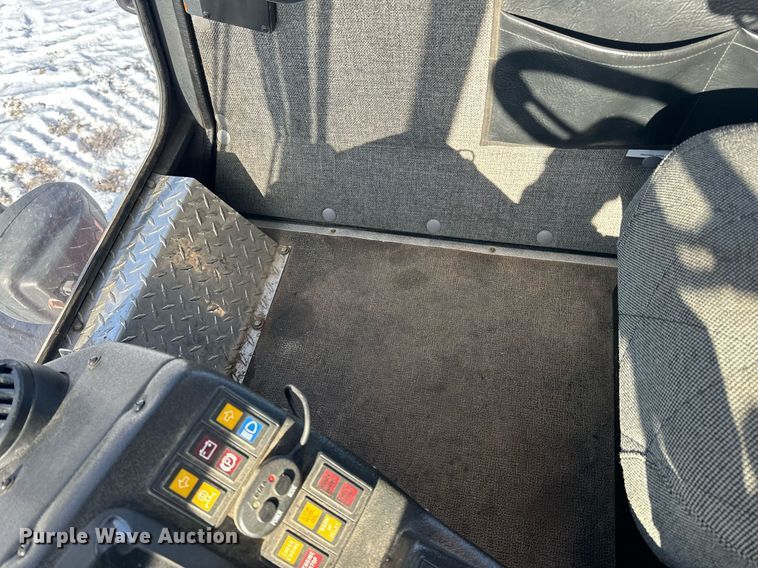 image for item DV0526 2010 Tucker Sno-Cat 2000D1-26-6 trail groomer